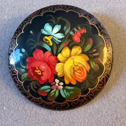 Russian Handpainted Floral Lacquer Round Brooch 2”