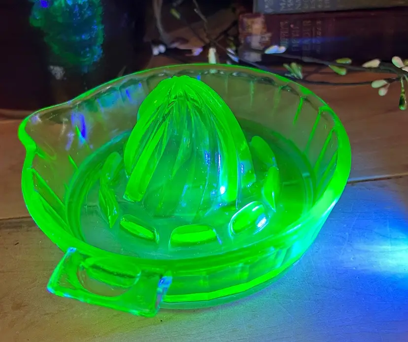 Vintage Glowy Green Glass Juice Reamer Juicer Glows