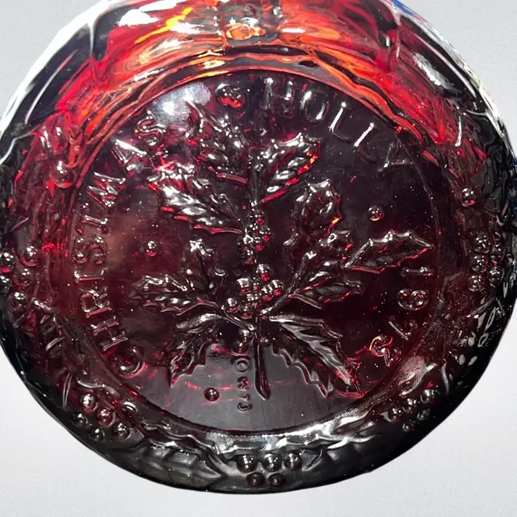 Wheaton Glass Company ruby red Christmas Holly bottle Decanter 1973