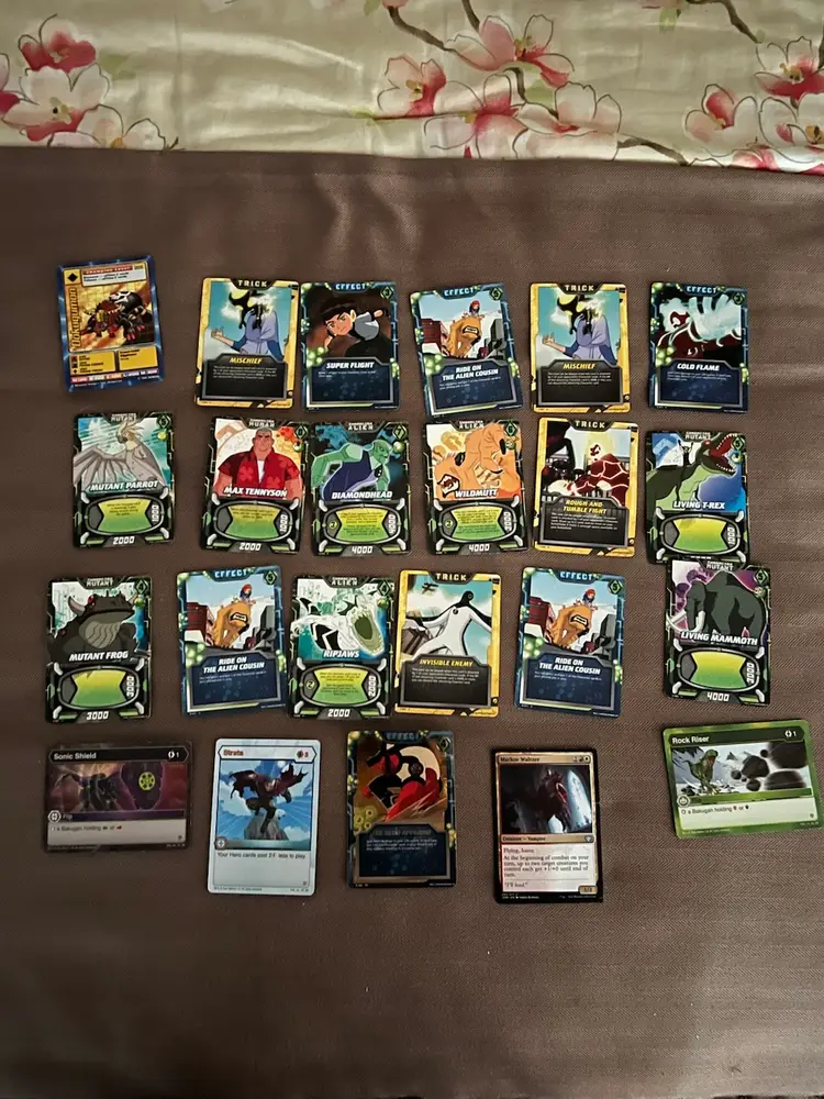 Miscellaneous Card Lot Ben 10,Yu-GI-oh, Crash Team Rumble