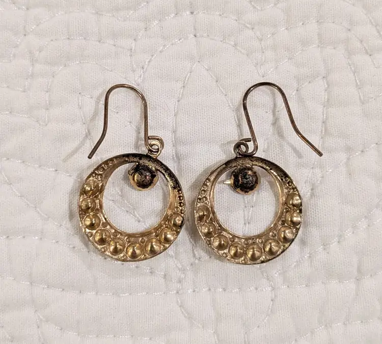 Vintage Gold Tone Wreath Pierced Earrings with Blue and Clear Rhinestones