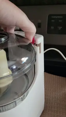 Sunbeam Oskar Food Processor 4817 Work Bowl Lid Chopper Chute Blade BOX Recipes 1993