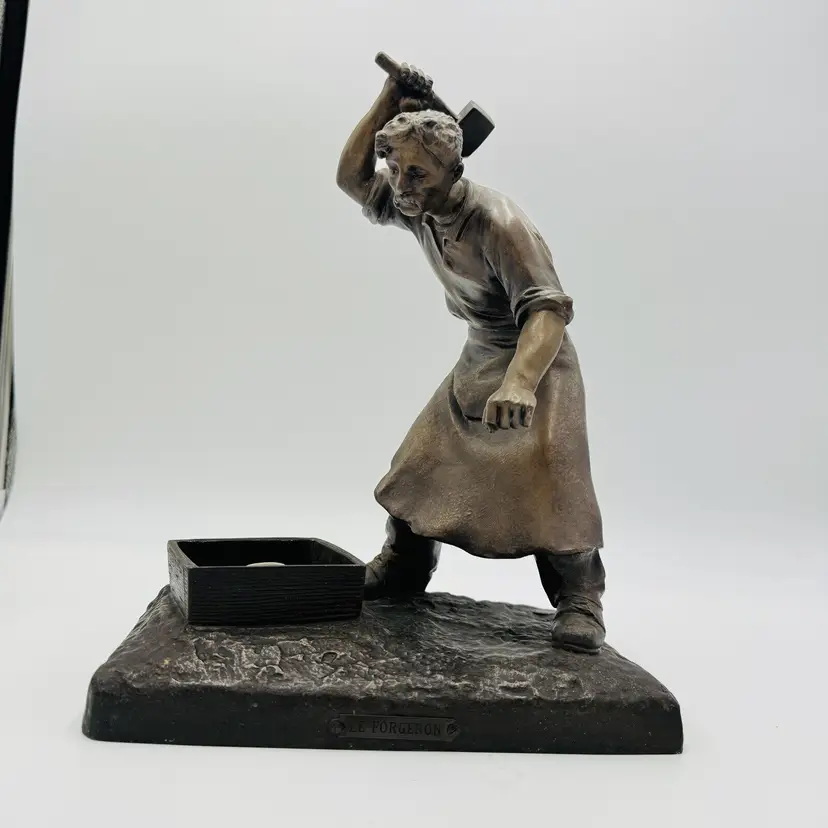 Mednat Sculpture LE FORGERON Blacksmith Lamp Paris France Antique Art Seal