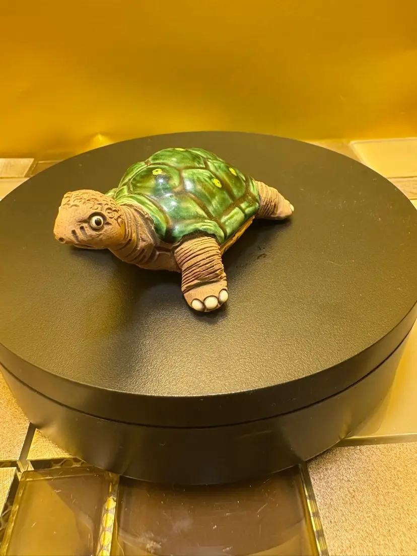 Vintage HandMade Glazed Shell Pottery Turtle Tortoise Figurine Singed