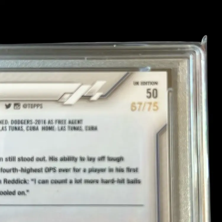 Yordan Alvarez RC Topps UK Blue /75