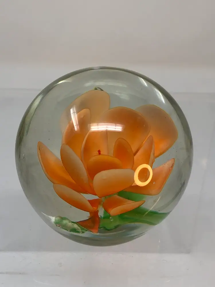 Peach Posey Paperweight