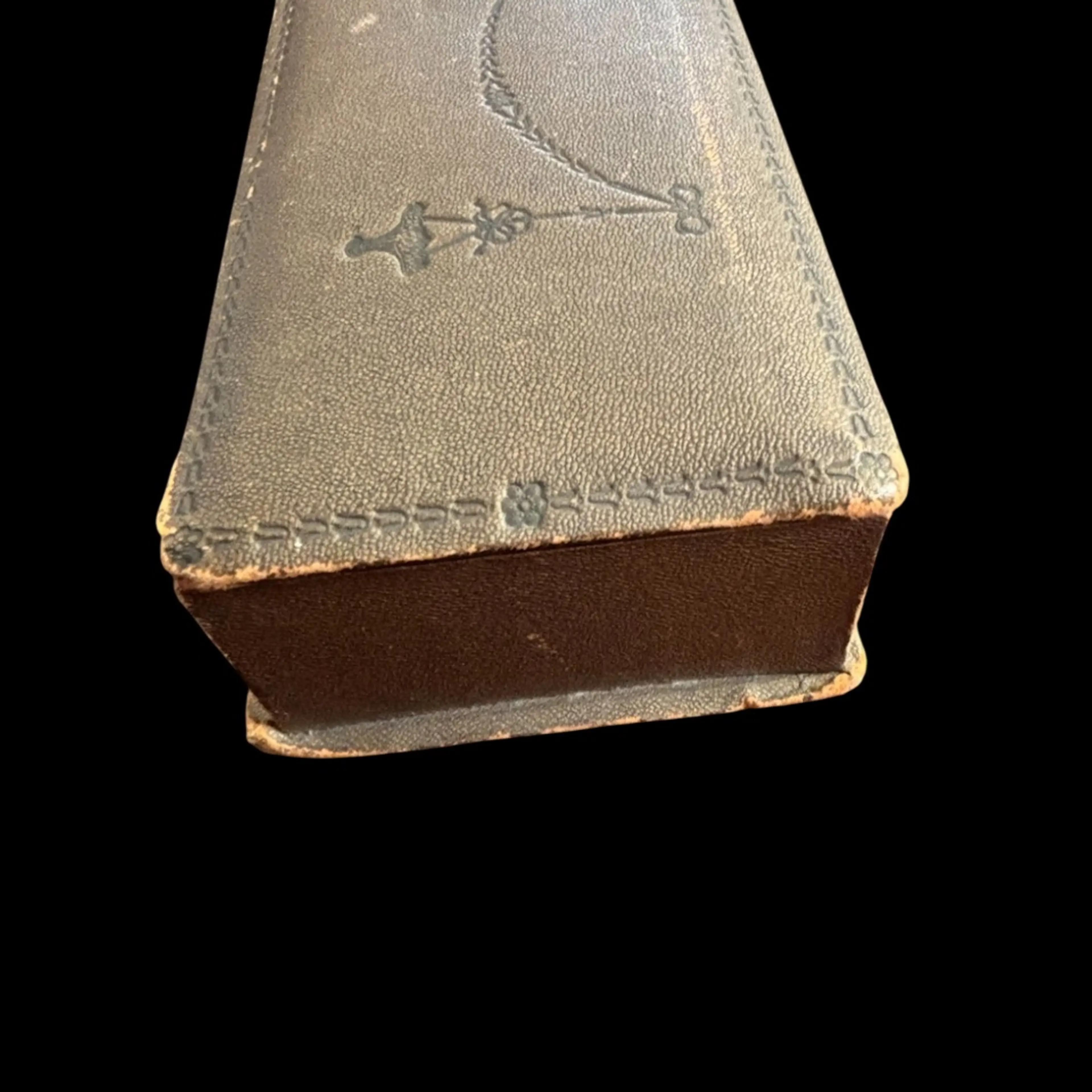 Image 4 of 11