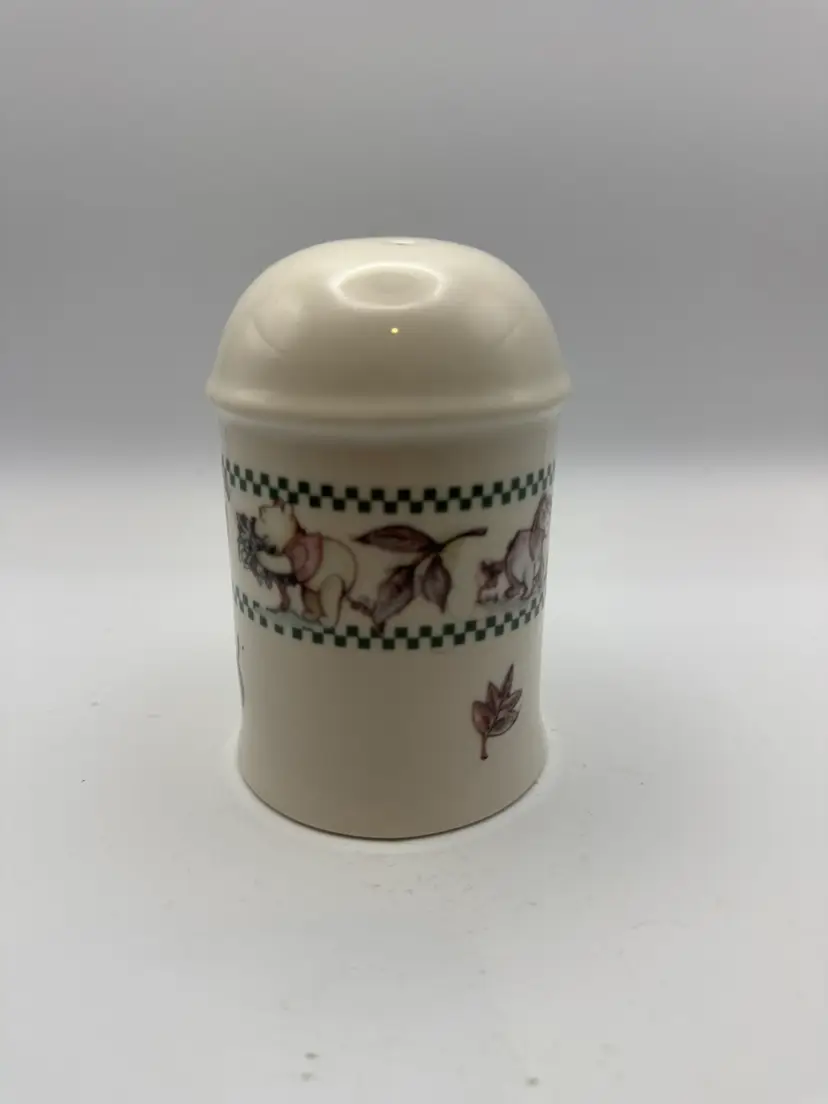 Large Disney Salt Or Pepper Shaker - Winnie The Pooh 5”