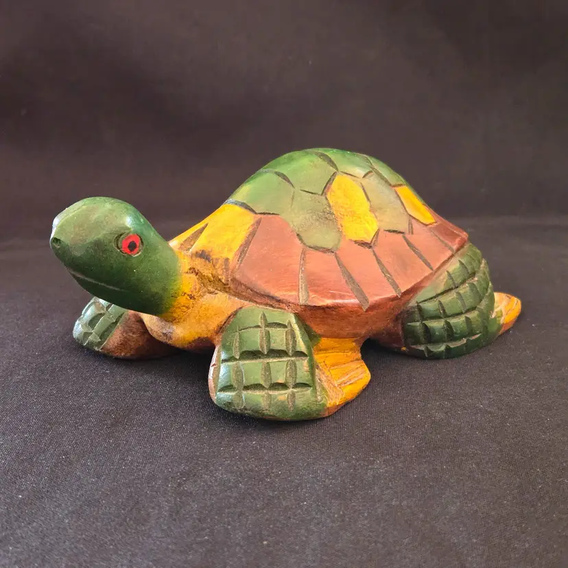 Folk Art Turtle Figurine Hand Carved Wood 6⅜" Long 3¾" Wide Unbranded Vintage