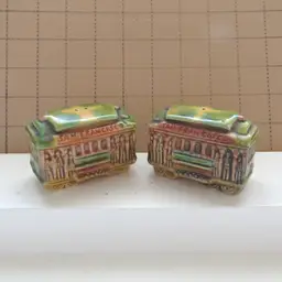 Vtg San Francisco Street Cars Salt and Pepper Shaker Set