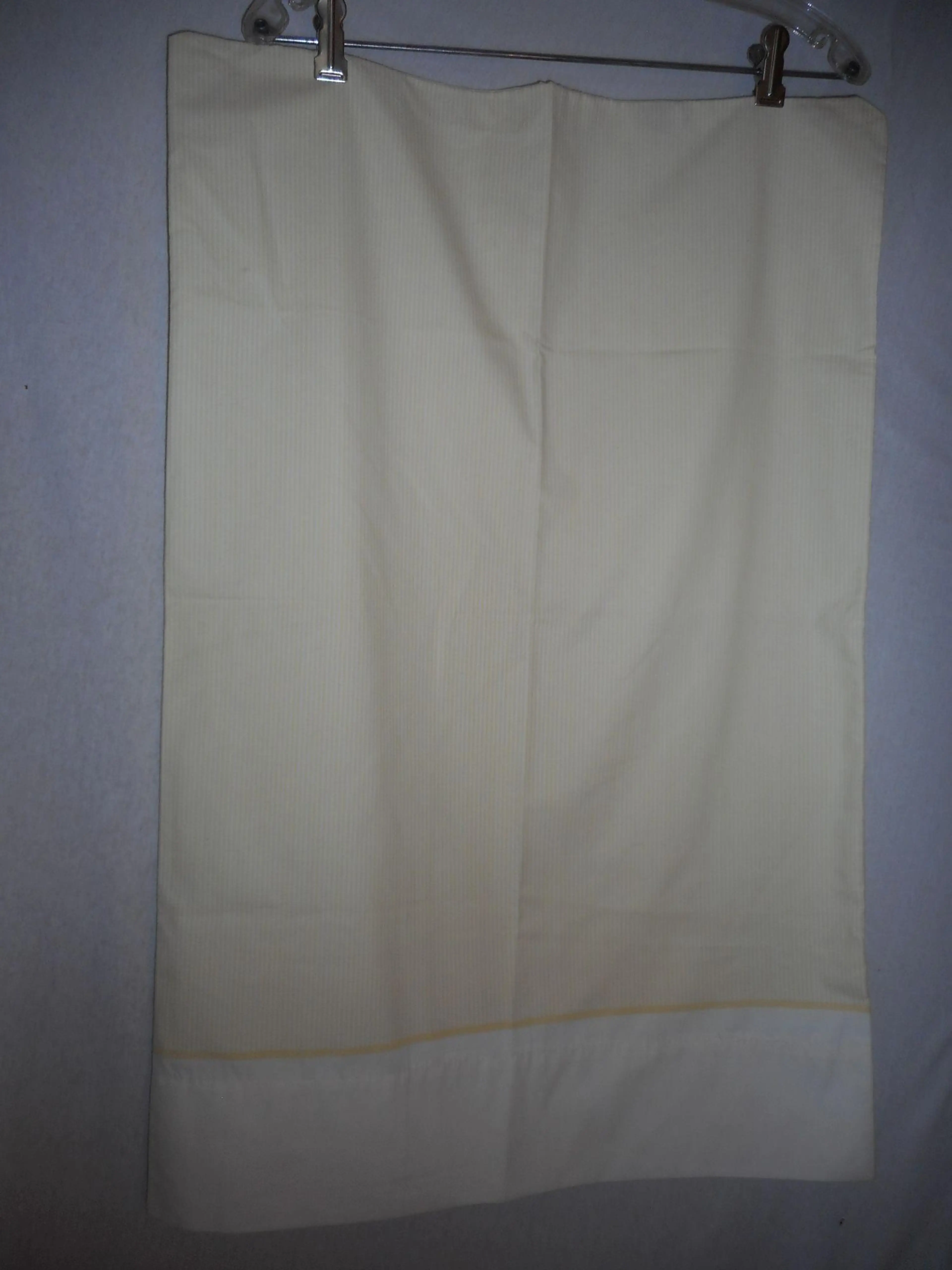 Image 2 of 6