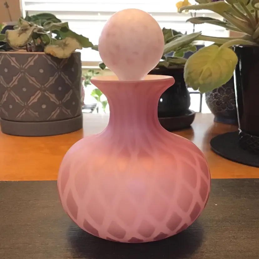 Pink Satin Diamond Quilted Cased Glass Vanity Perfume Bottle with Stopper Murano Style