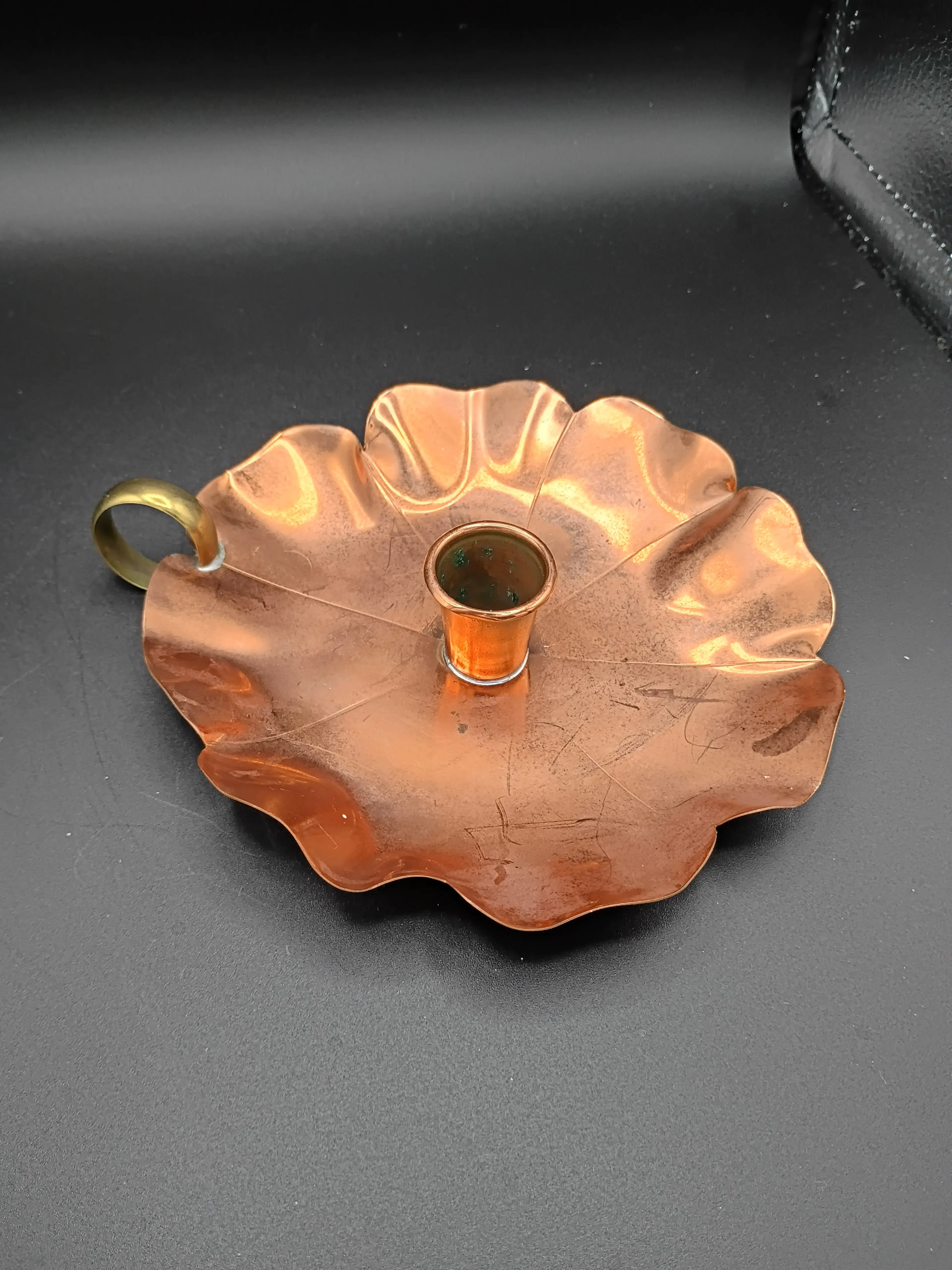 Image 3 of 8