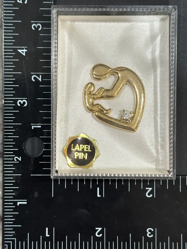 Brooch Rhinestones Gold Tone Mother  Child Heart Silhouette New In Box