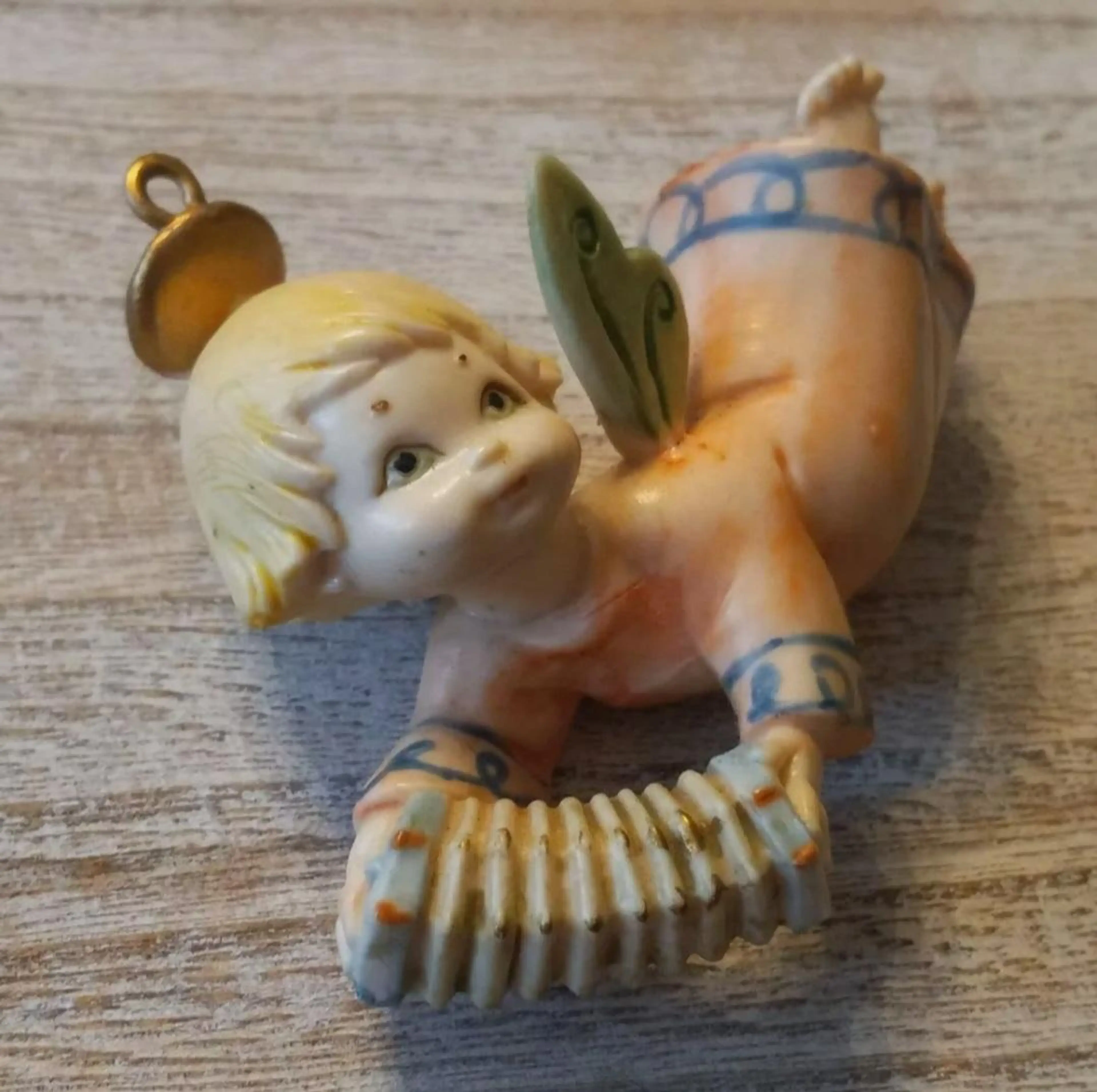 Image 3 of 5