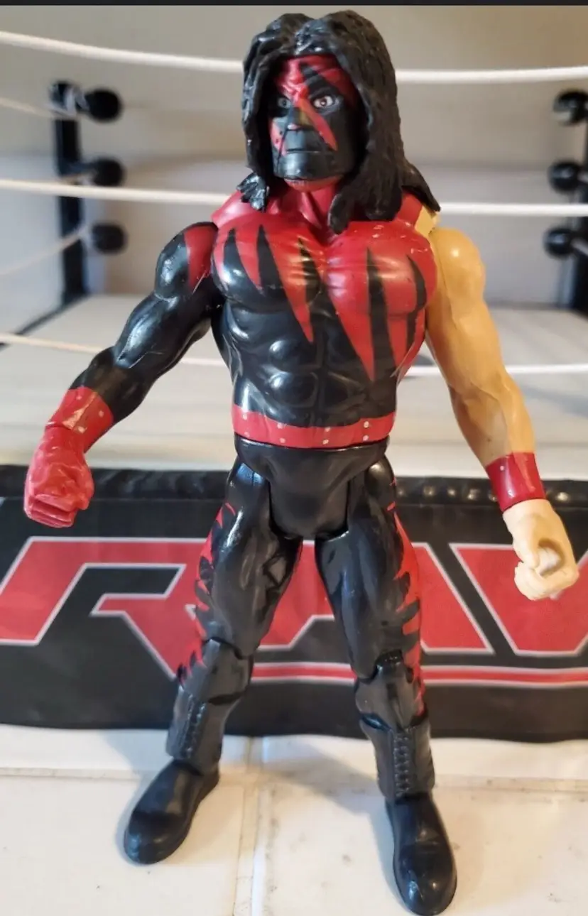 WWE WWF Wrestlemania Titan Tron - Kane Figure 1999