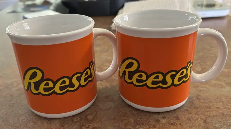 Reese's Peanut Butter Cups Coffee Mug Pre-Owned Galerie Hot-Cold Beverages