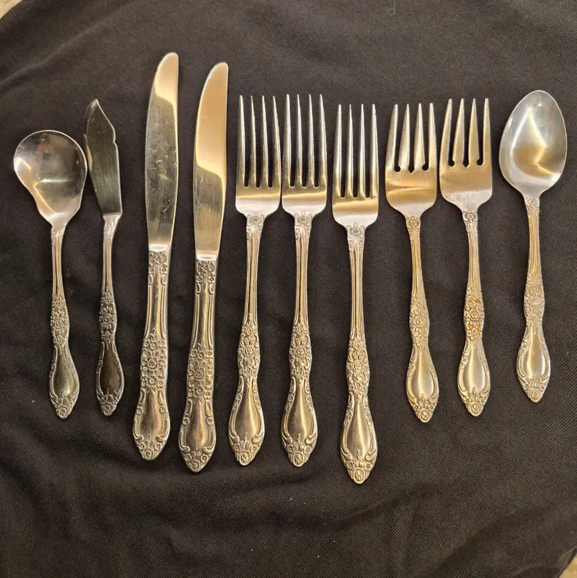 Vintage Northland Stainless Carolina Pattern 10 Piece Knives Forks Spoons Japan