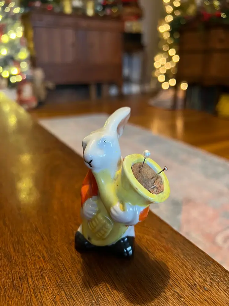 Vintage Japan Rabbit Pin Cushion