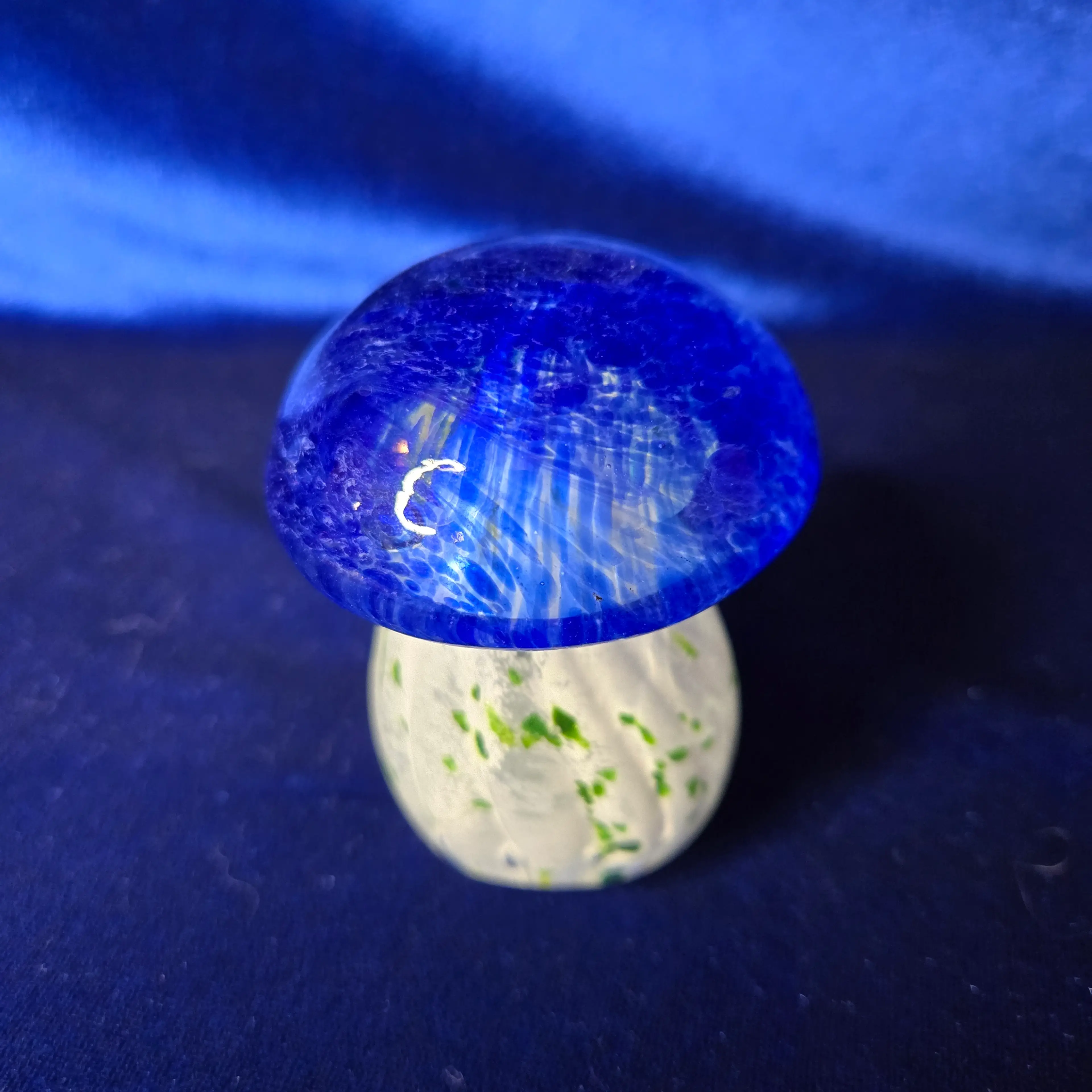 Image 4 of 6