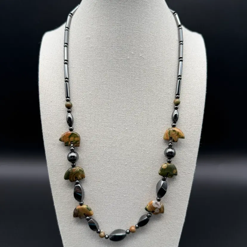 Hematite & Jasper Stone Bear Fetish Style Necklace 24" Barrel Clasp Strength