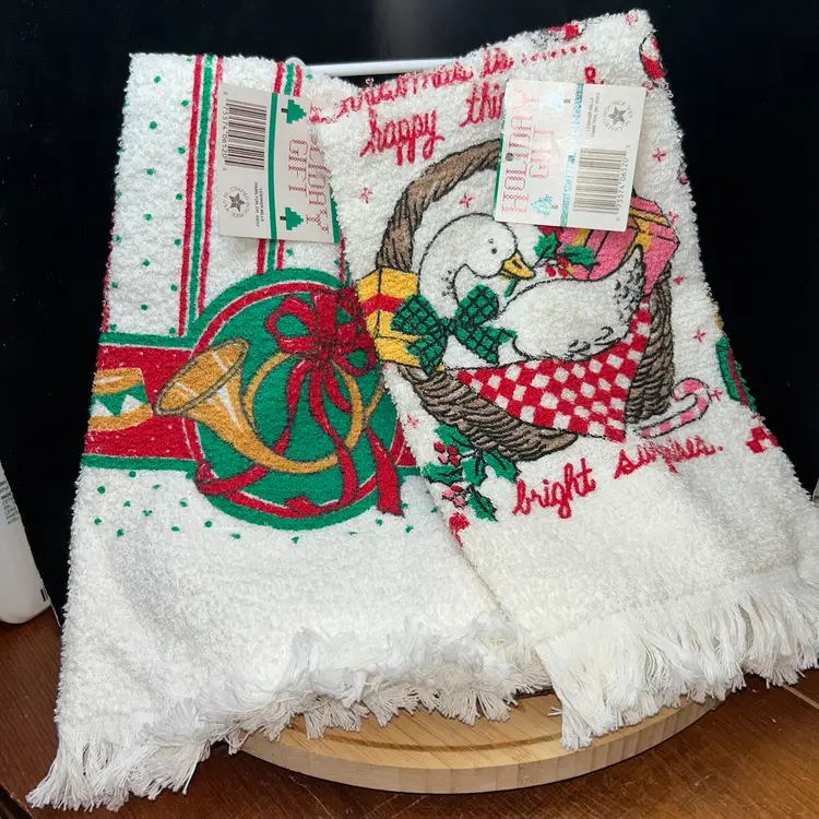 Pair Of Vintage Christmas Kitchen Towels