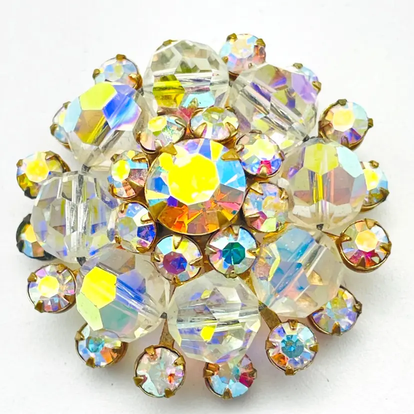 Rhinestone Cluster Brooch Gold Tone Aurora Borealis Coating 18012