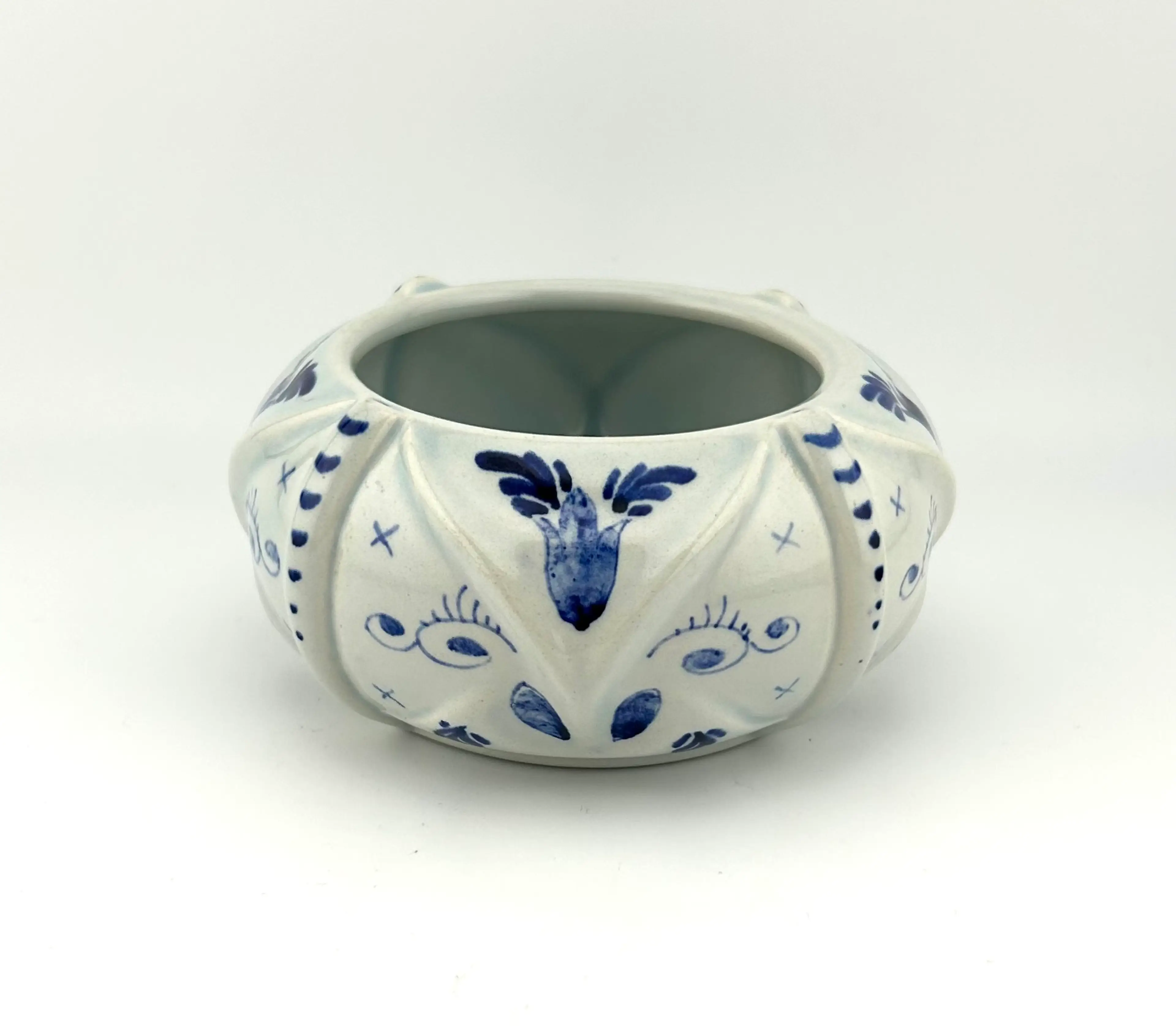 Image 1 of 7