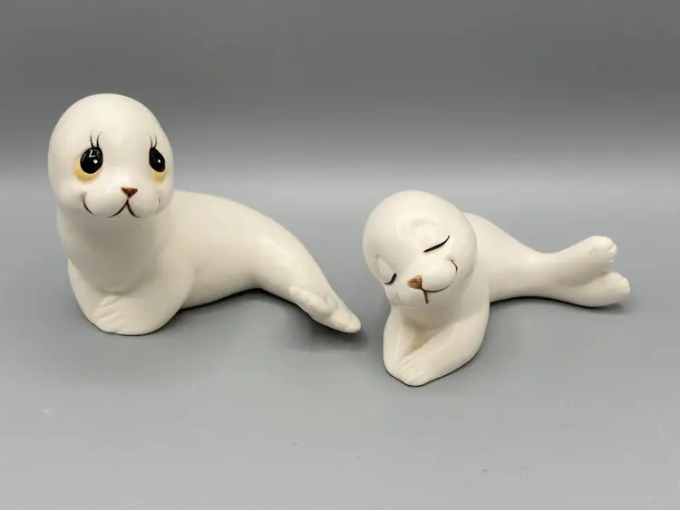 Oxford Mom and Baby Seals - Made in Mexico