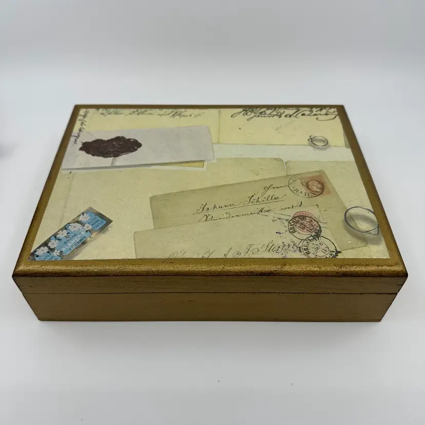 Vintage Italian Florentine Wooden Trinket Letter Box Gold Gilt