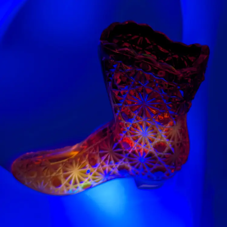 Fenton Amberina Daisy & Button Boot Glows!