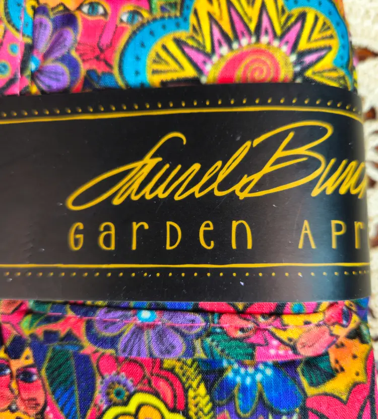 NWT Laurel Burch Garden Waist Apron "Felines in the Garden" Pattern 12" x 10"