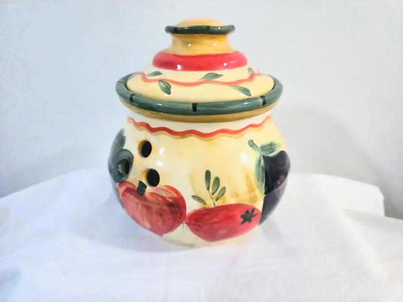 Certified International Pamela Gladding Vegetable Garden Garlic Keeper Jar