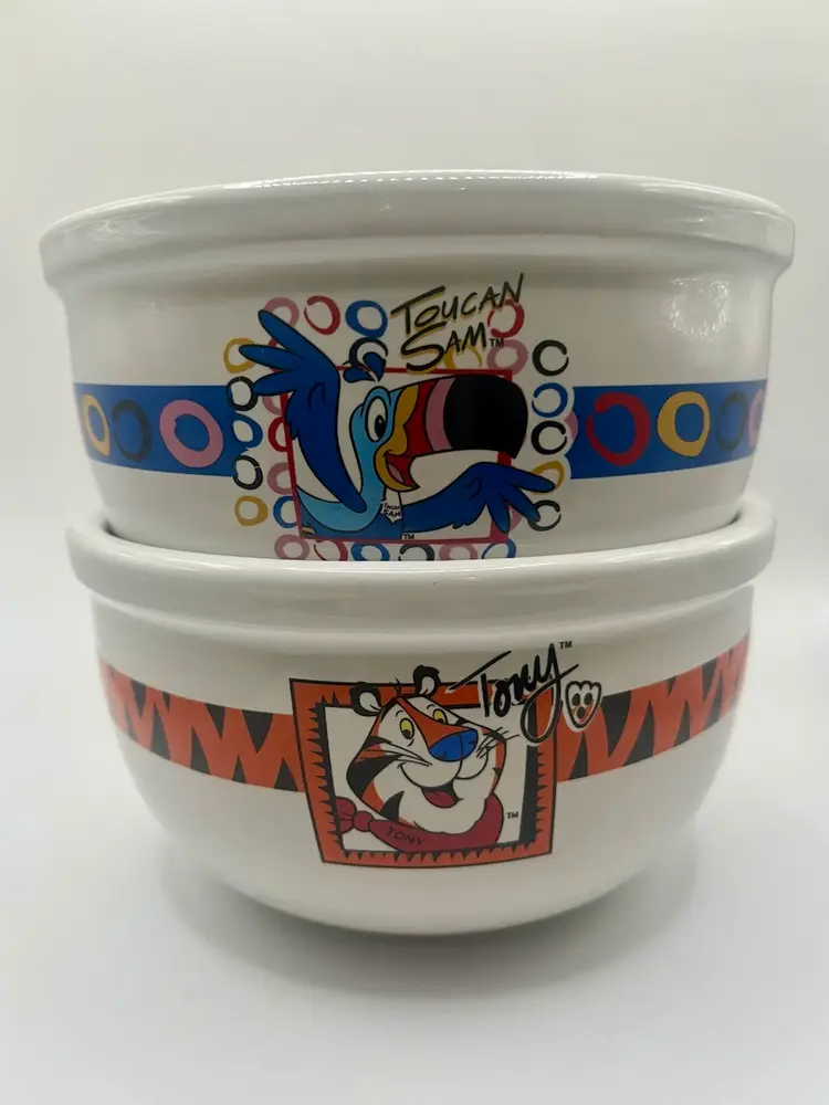 2005 Kelloggs Fruit Loops Frosted Flakes Houston Harvest Gifts Cereal Bowls Pair 5”