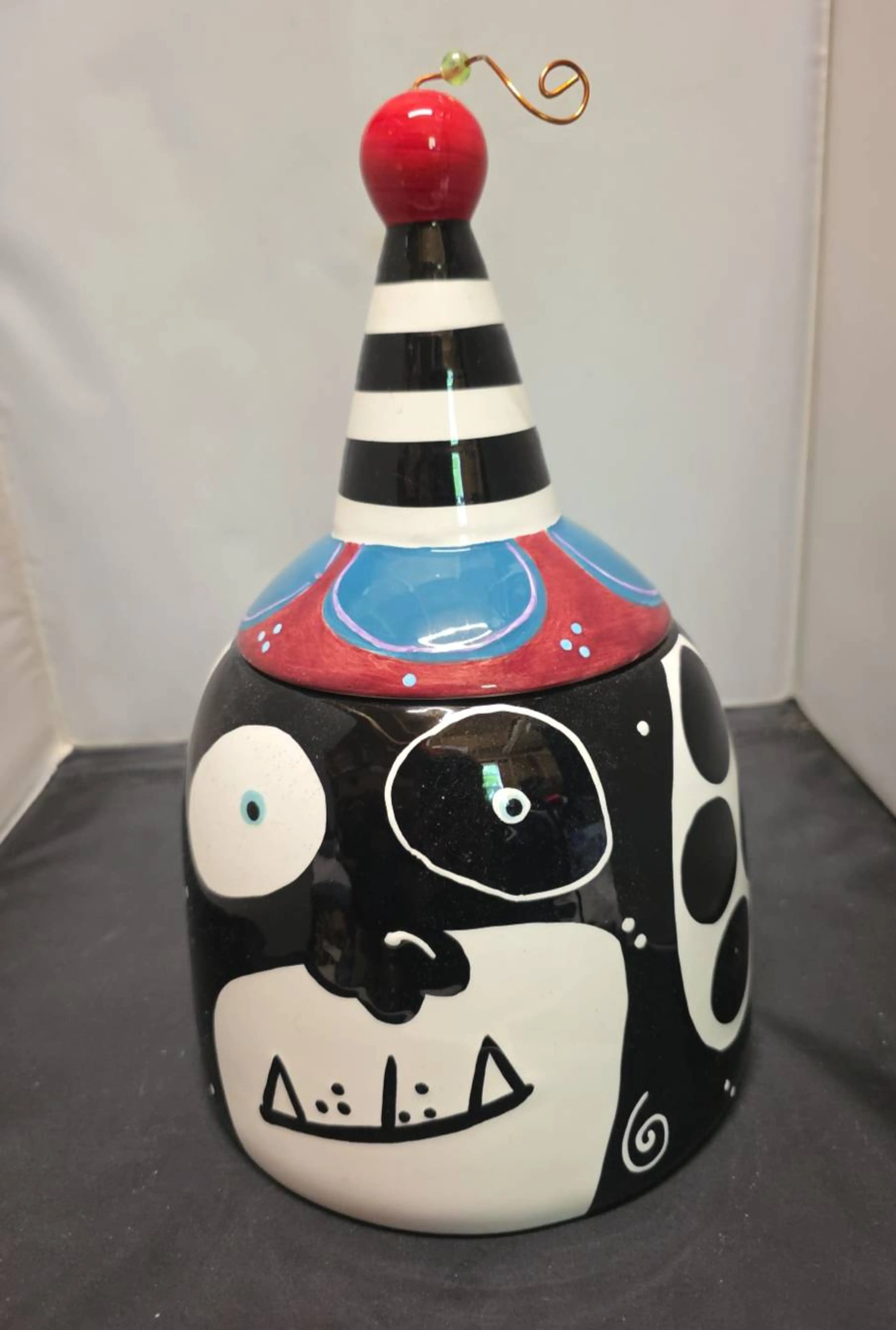 Image 2 of 10
