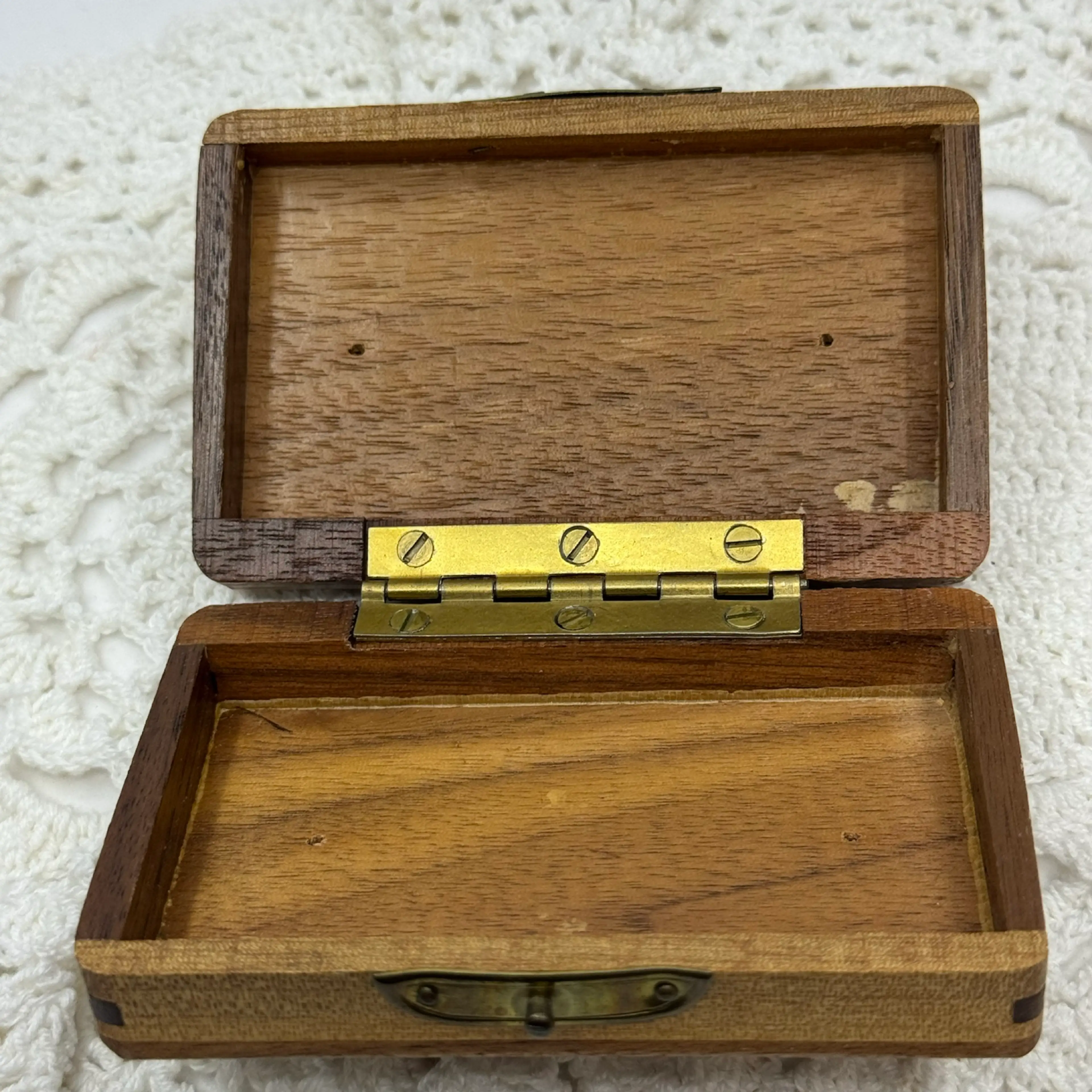 Image 2 of 4