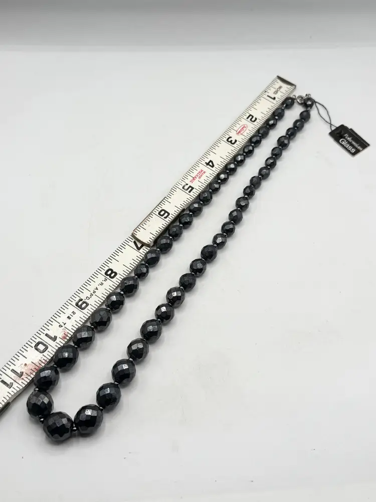 Vintage hematite bohemian glass beaded graduating bead necklace