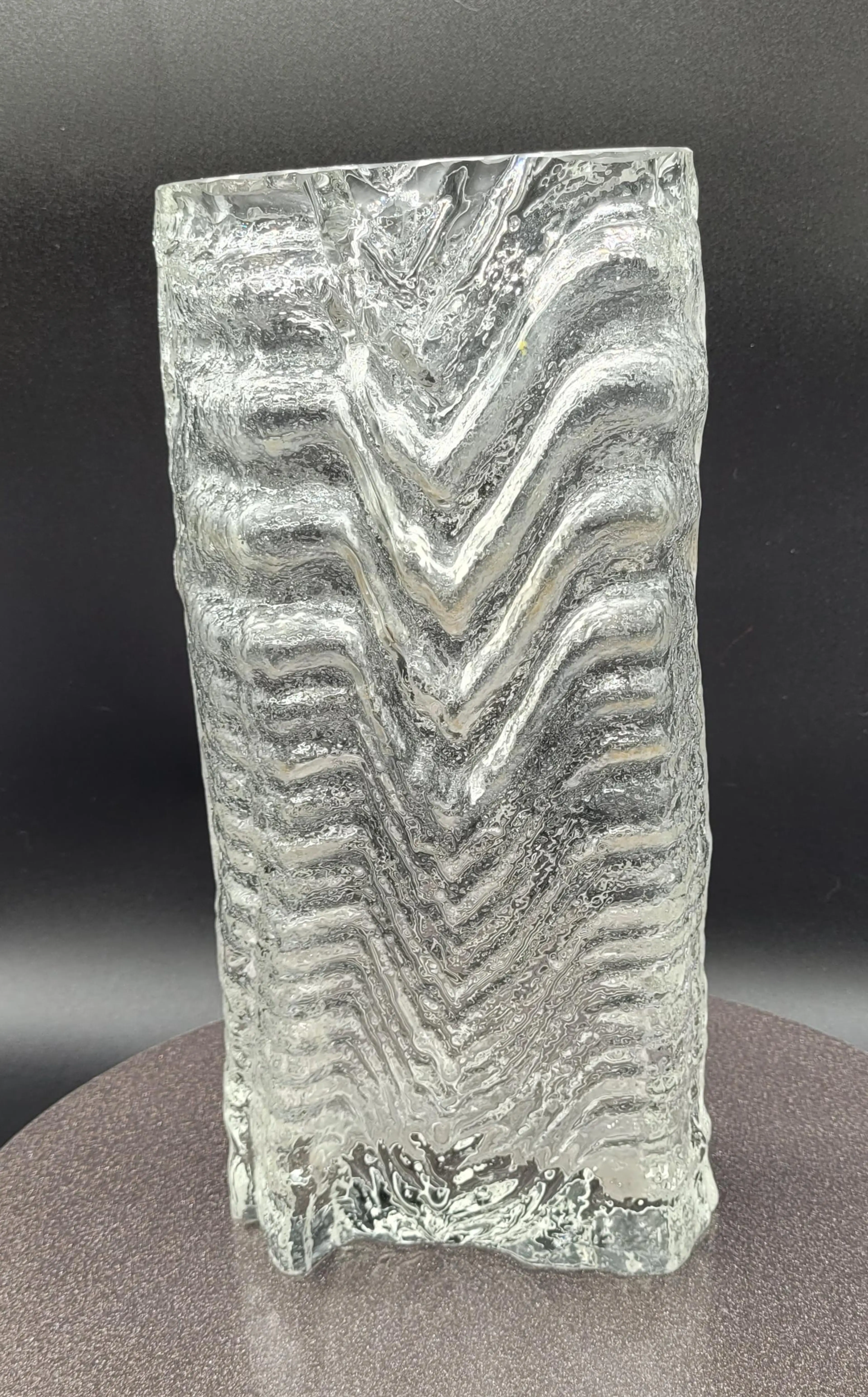 Image 1 of 7
