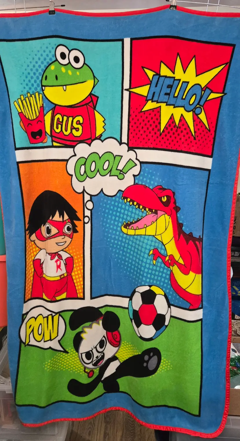 LAST CHANCE Ryan's World Fleece Throw Blanket