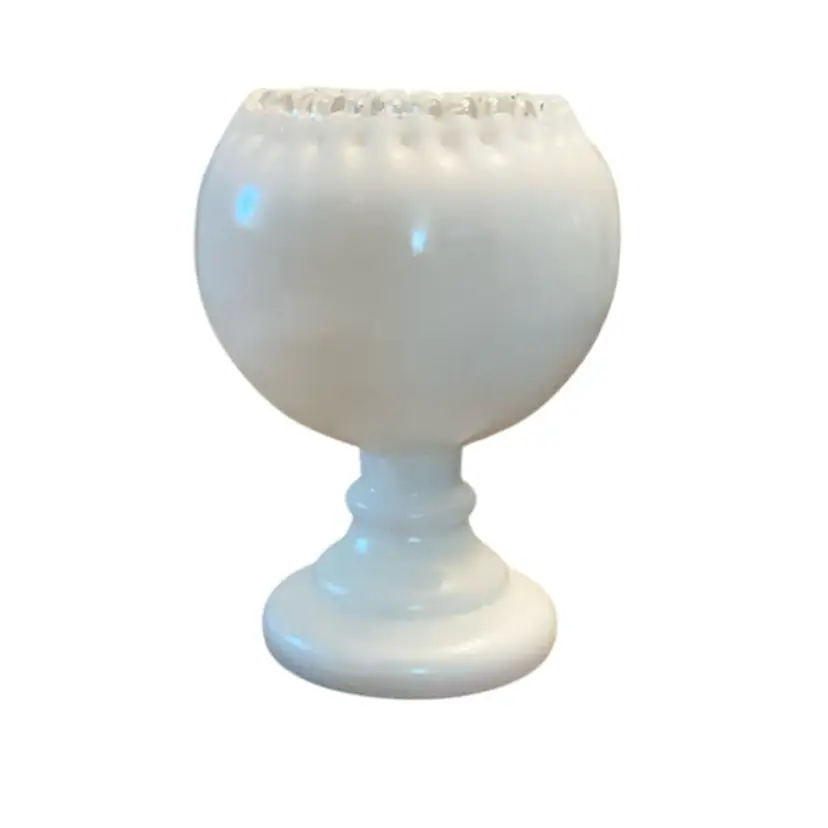 Fenton Silver Crest Milk Glass Footed Rose/Ivy Bowl 6 1/4β X 4 1/2β- READ