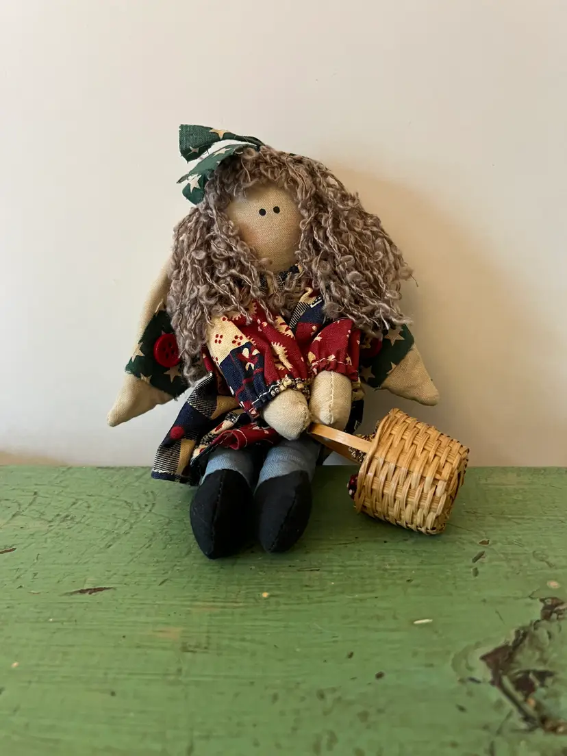 Vintage Folk Art Doll. TJ Collections. 1996 Cottage Core Cutesy Girl w Basket #904057.