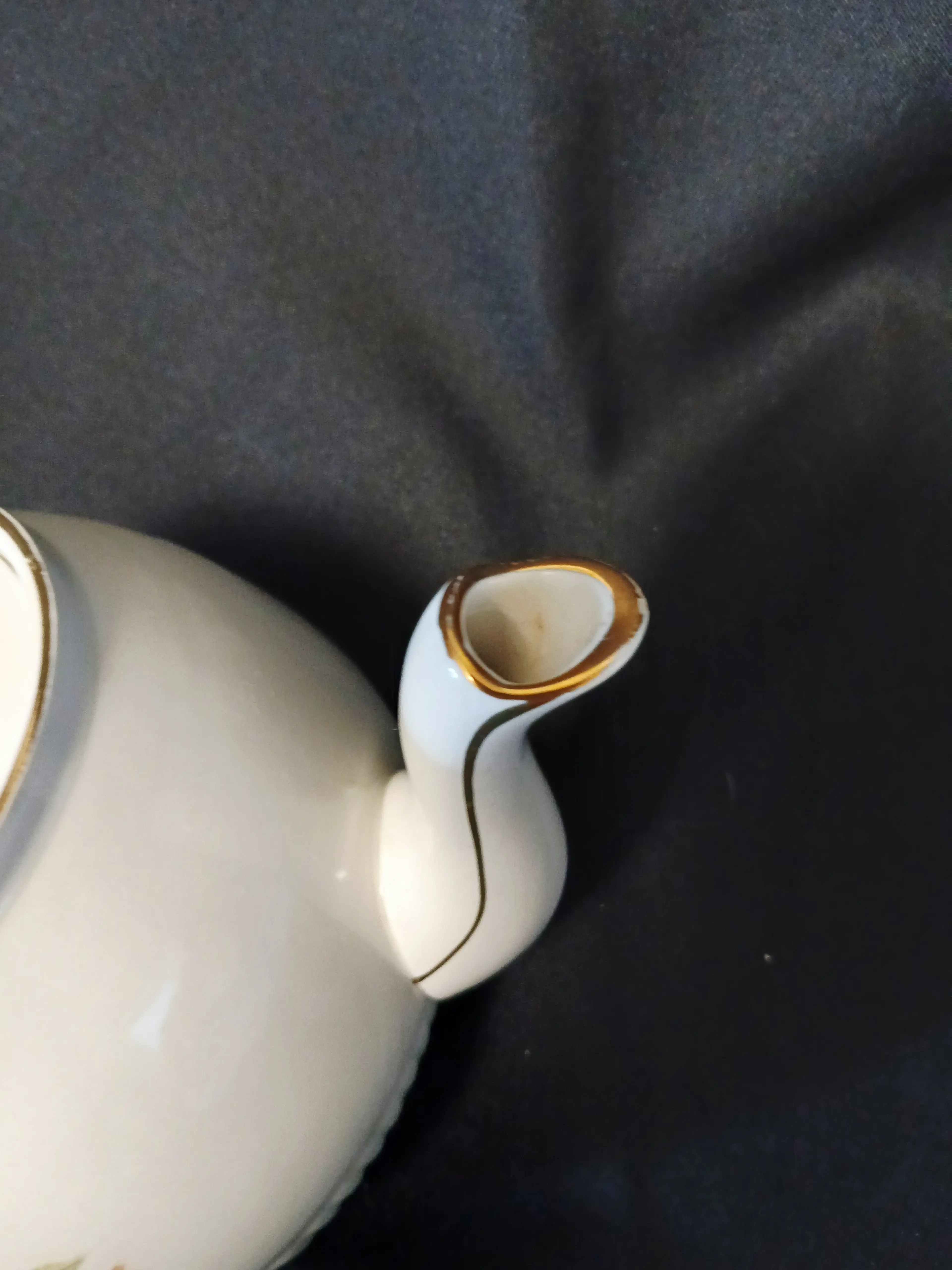 Image 4 of 8