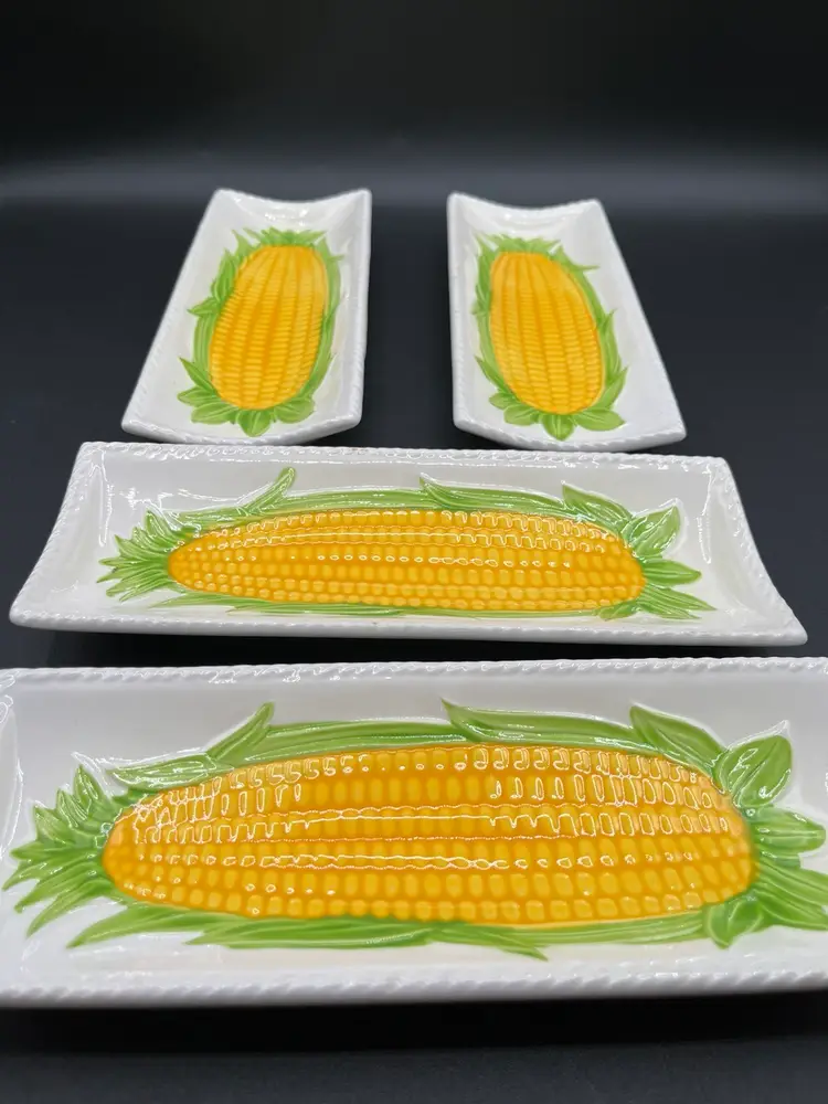 Set Of 4 Japanese Corn On The Cob Ceramic Plates 🌽 9.5”