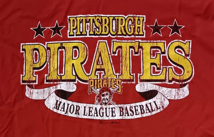 vintage Pittsburgh Pirates Baseball t-shirt NEW NWT Deadstock steelers penguins