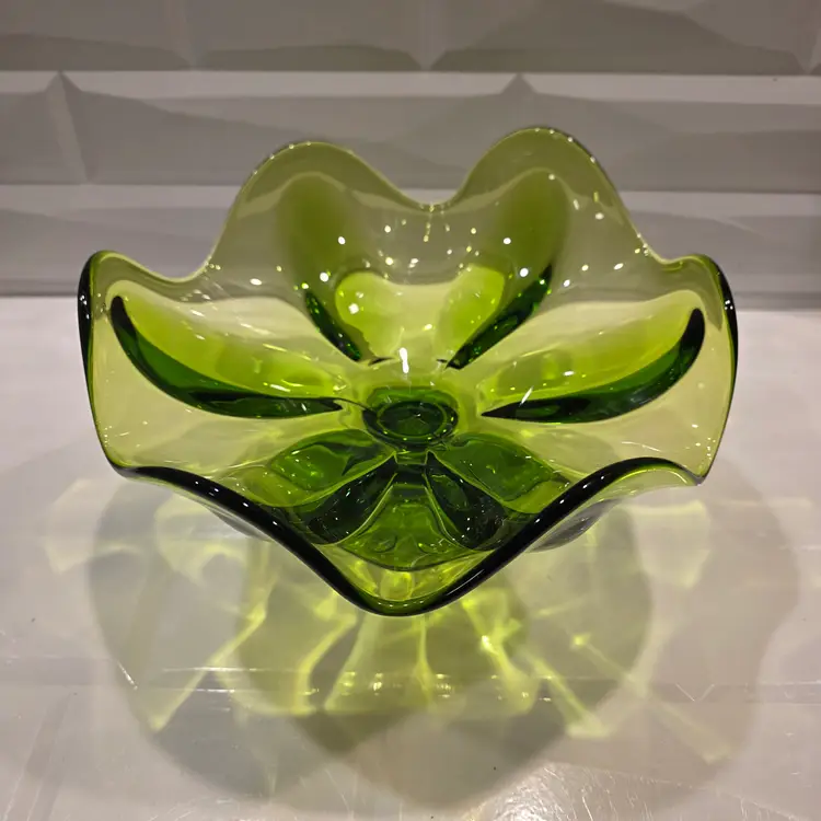 Vintage MCM Viking Glass Large 9.” Avo Green Epic 6 Petal Footed Compote 1960s