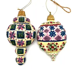 Quilted Style Holiday Christmas Ornaments Pair of Jim Shore Heartwood Creek