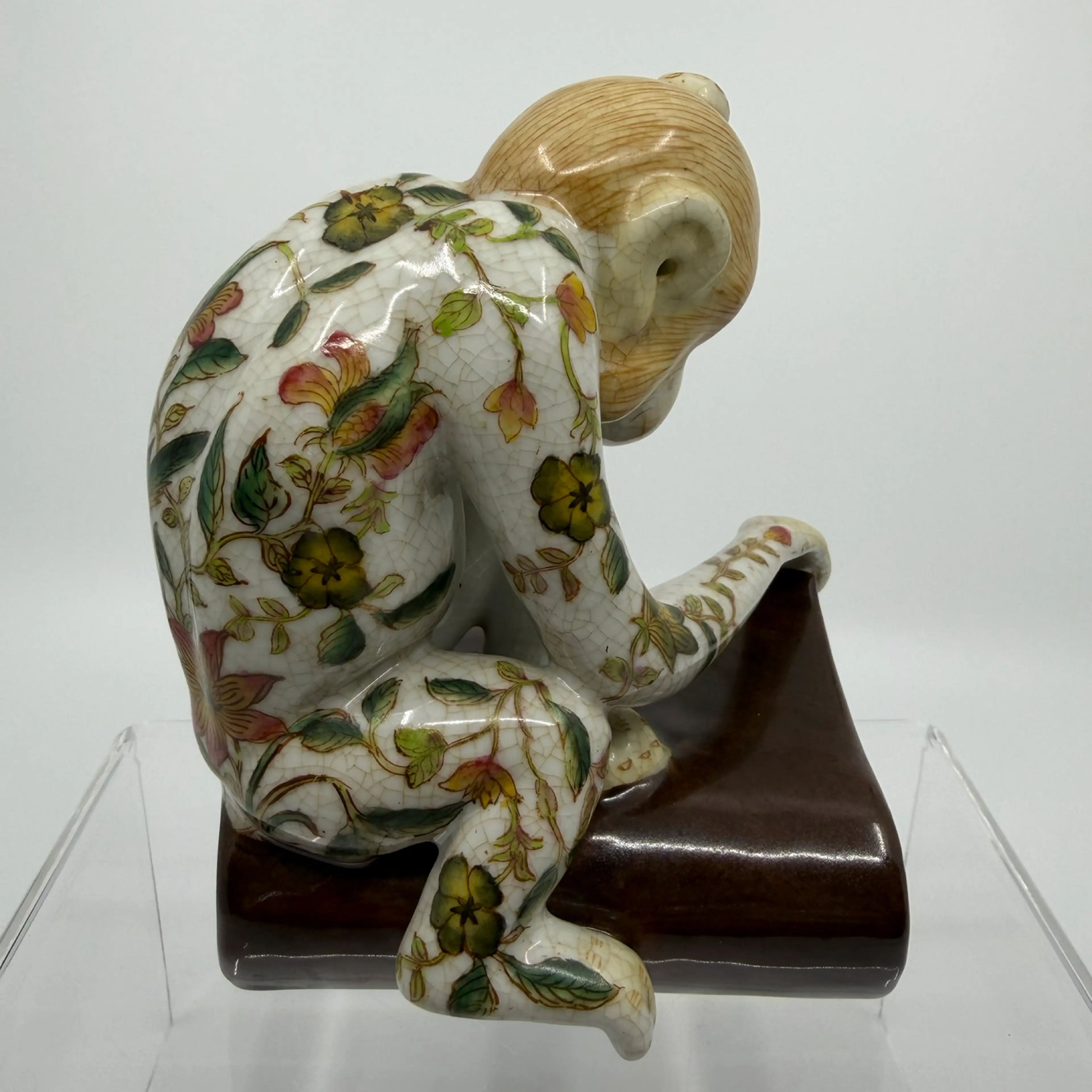 Image 4 of 8