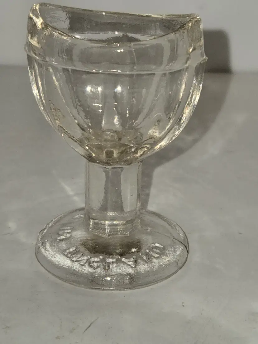 Vintage Eye Wash Glass Used with Saline or other Eye Medicine 2 1/2