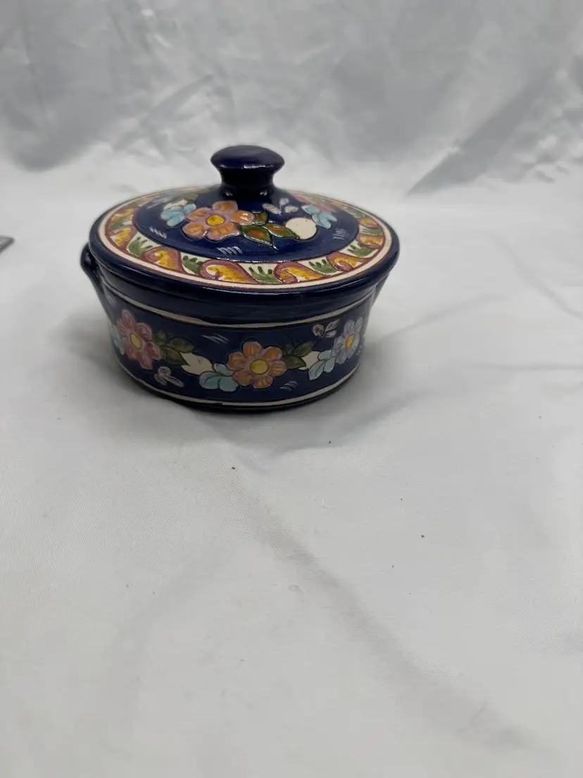 VTG hand made Portuguese ceramic covered dish