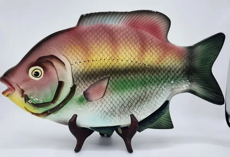 Vintage Norleans Japan Green and Pink Ceramic 16" x 8" Fish Shaped Platter NWOT